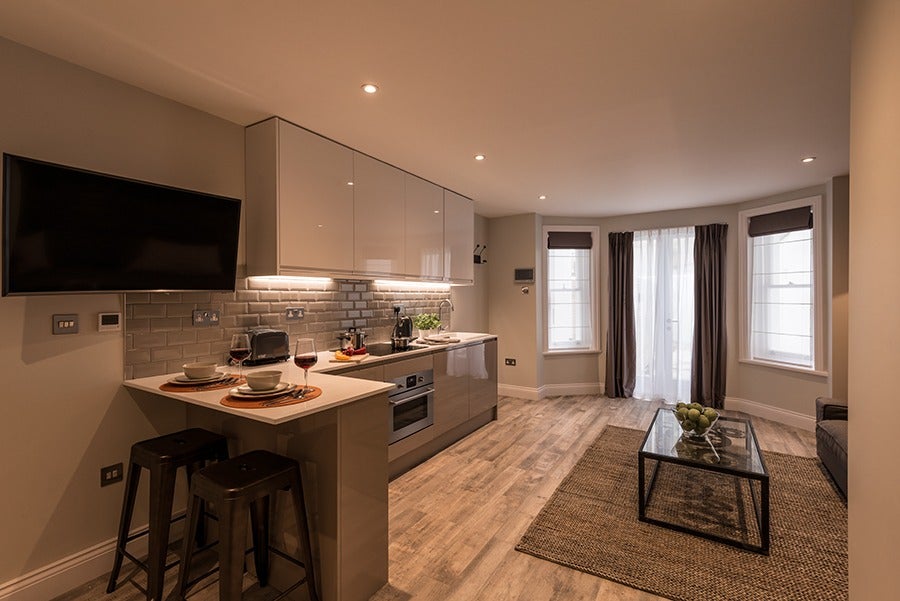 Flat West End Lane in Greater London