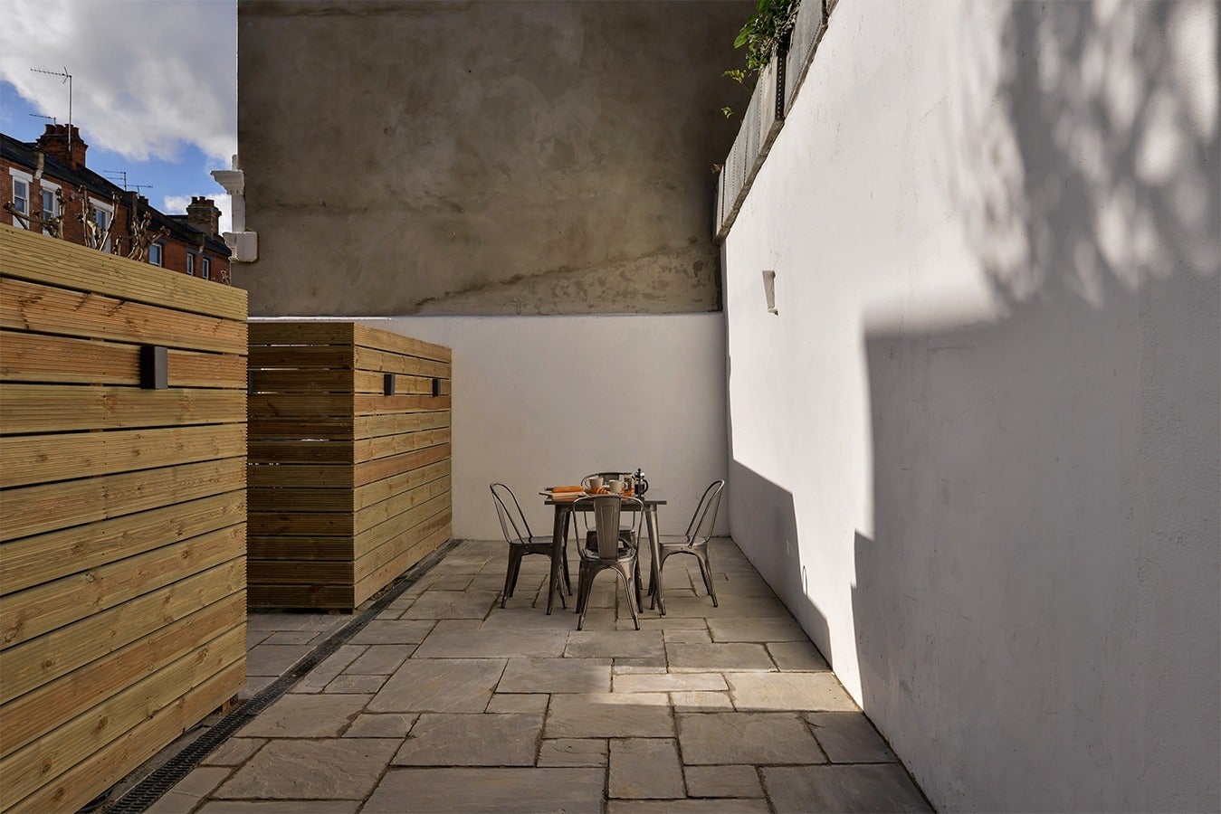 Flat West End Lane in Greater London