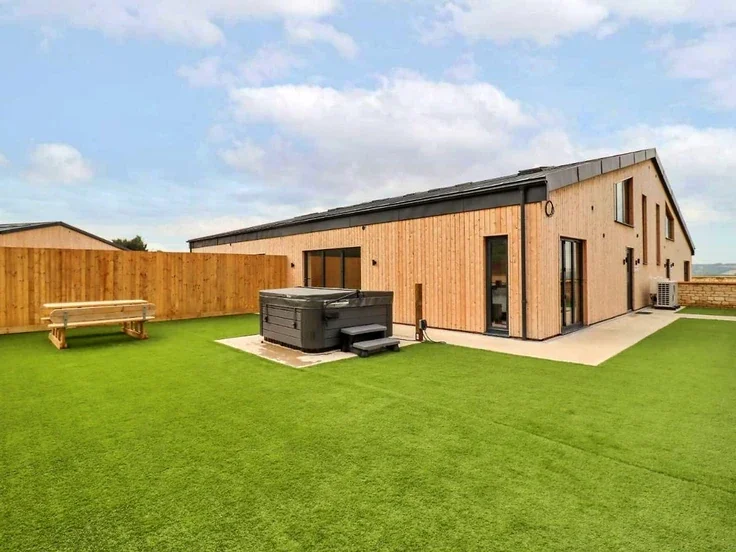House Rissington Road in Cotswold District