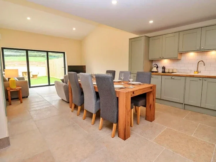 House Rissington Road in Cotswold District