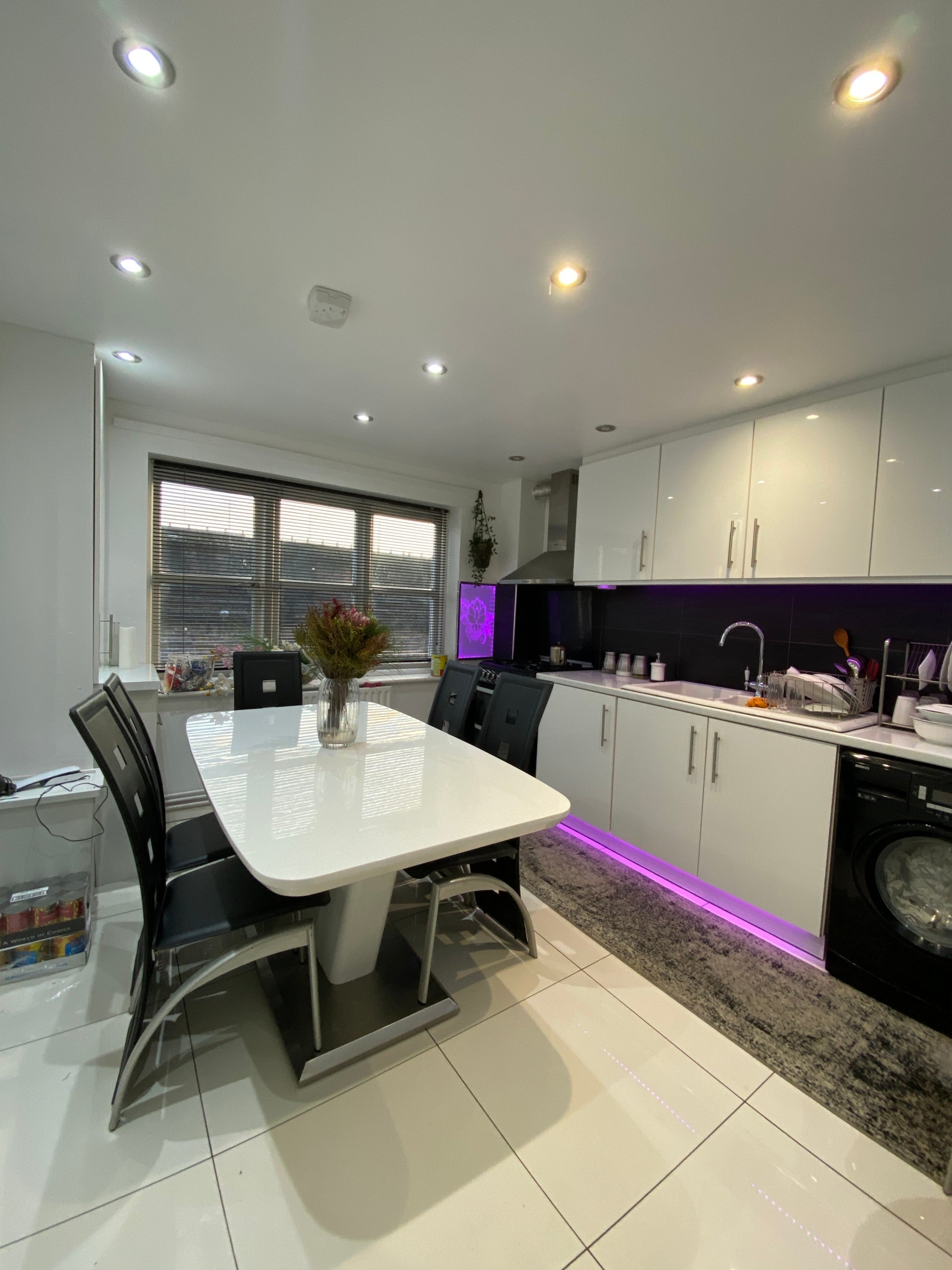 Flat Eagling Close in Greater London
