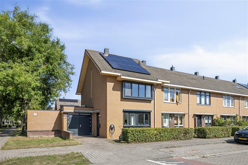 Huis Koning Hollewijnstraat 17 in Almere