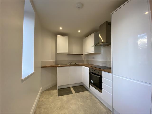 Flat Walton Street in Aylesbury