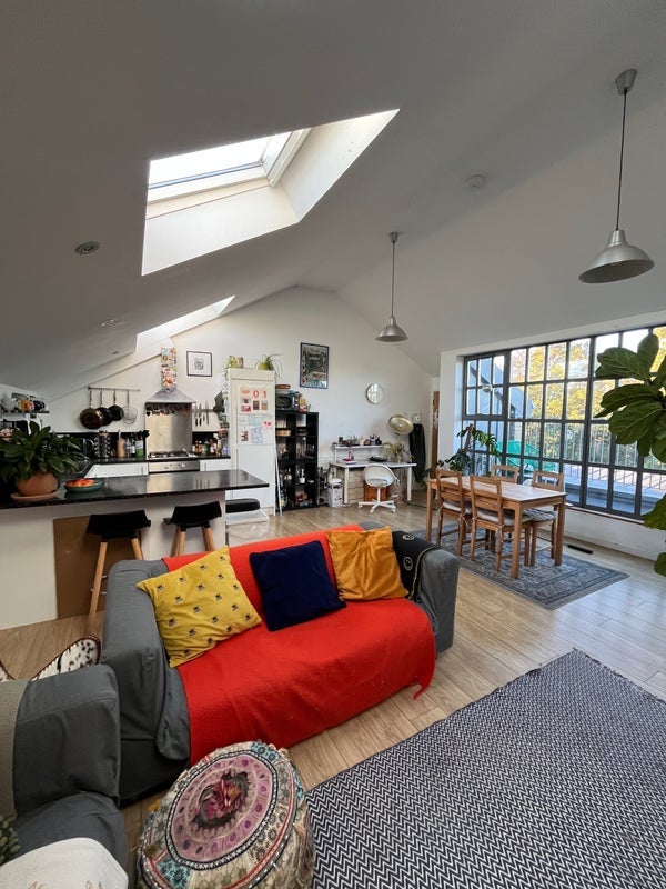Room Brixton Hill in Greater London
