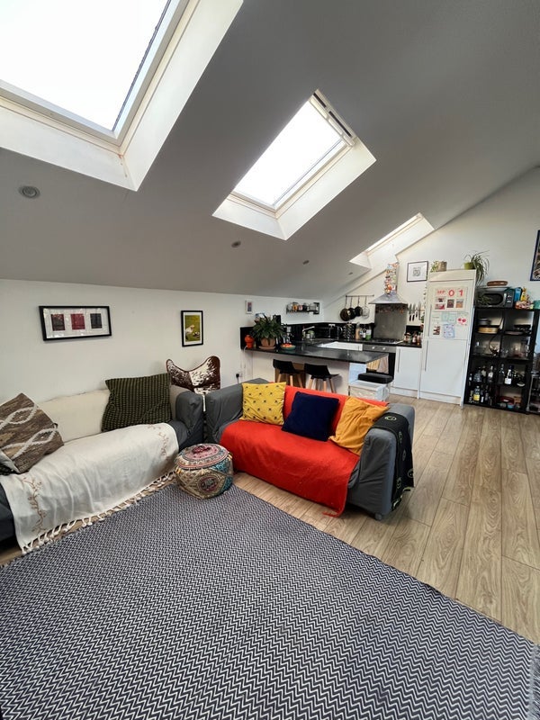 Room Brixton Hill in Greater London