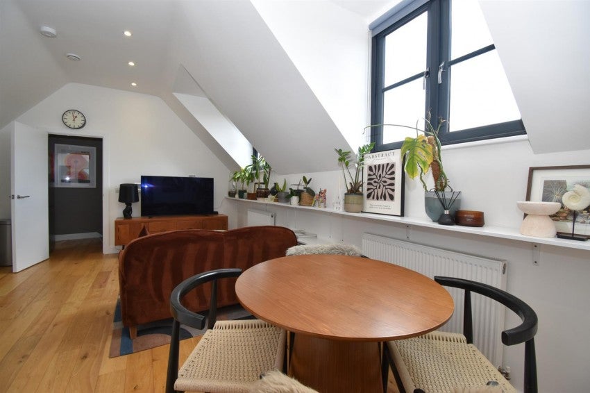 Flat New Street in Kenilworth