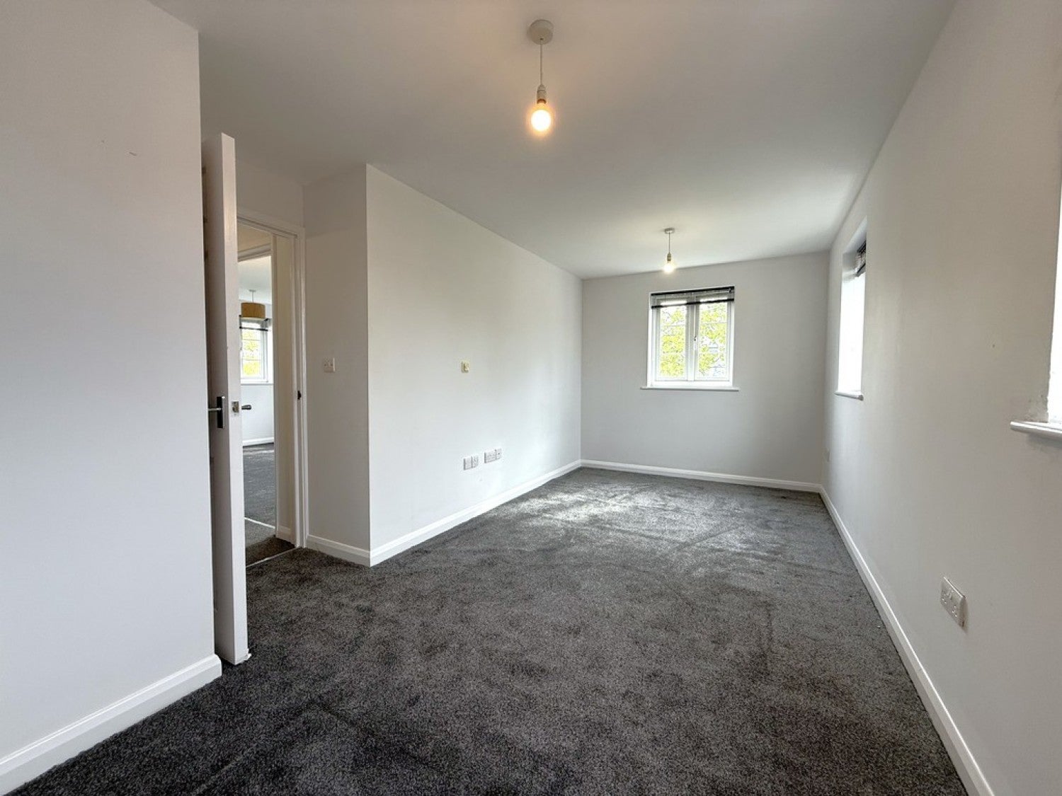 Flat Phoenix Court in Colchester