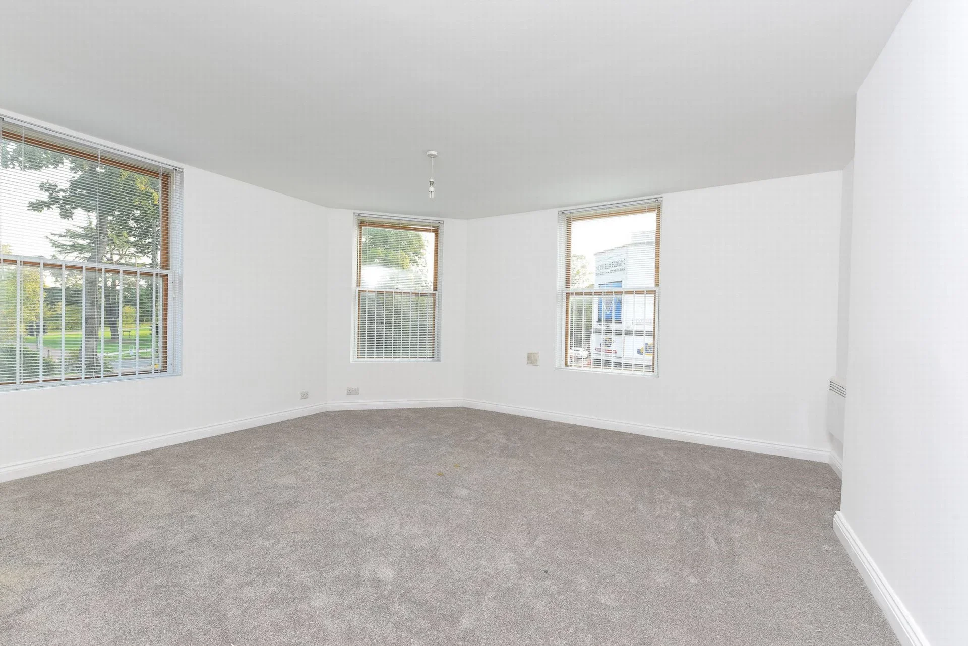 Flat Lynchford Road in Rushmoor
