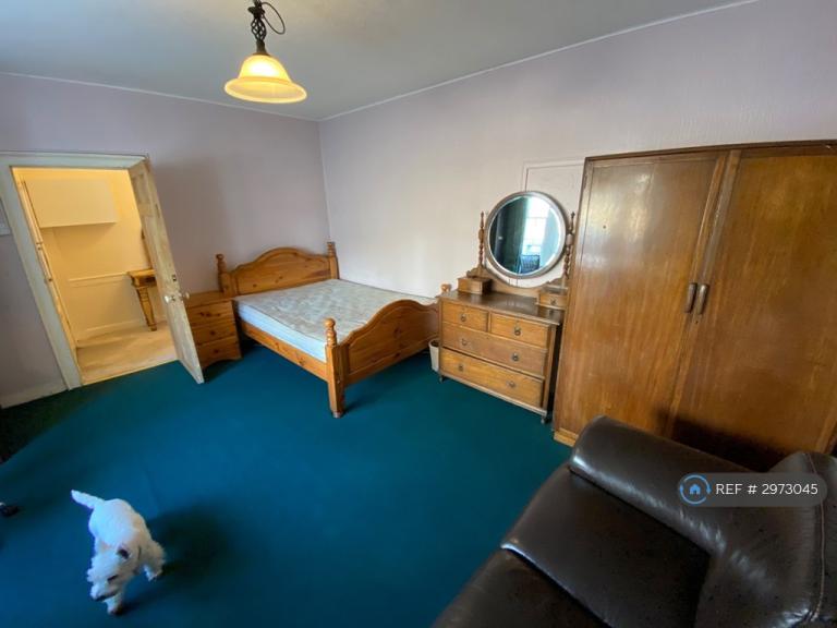 Room Upper Bridge Street in Stirling
