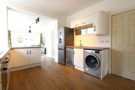 Room Shaw Street in Newcastle-under-Lyme
