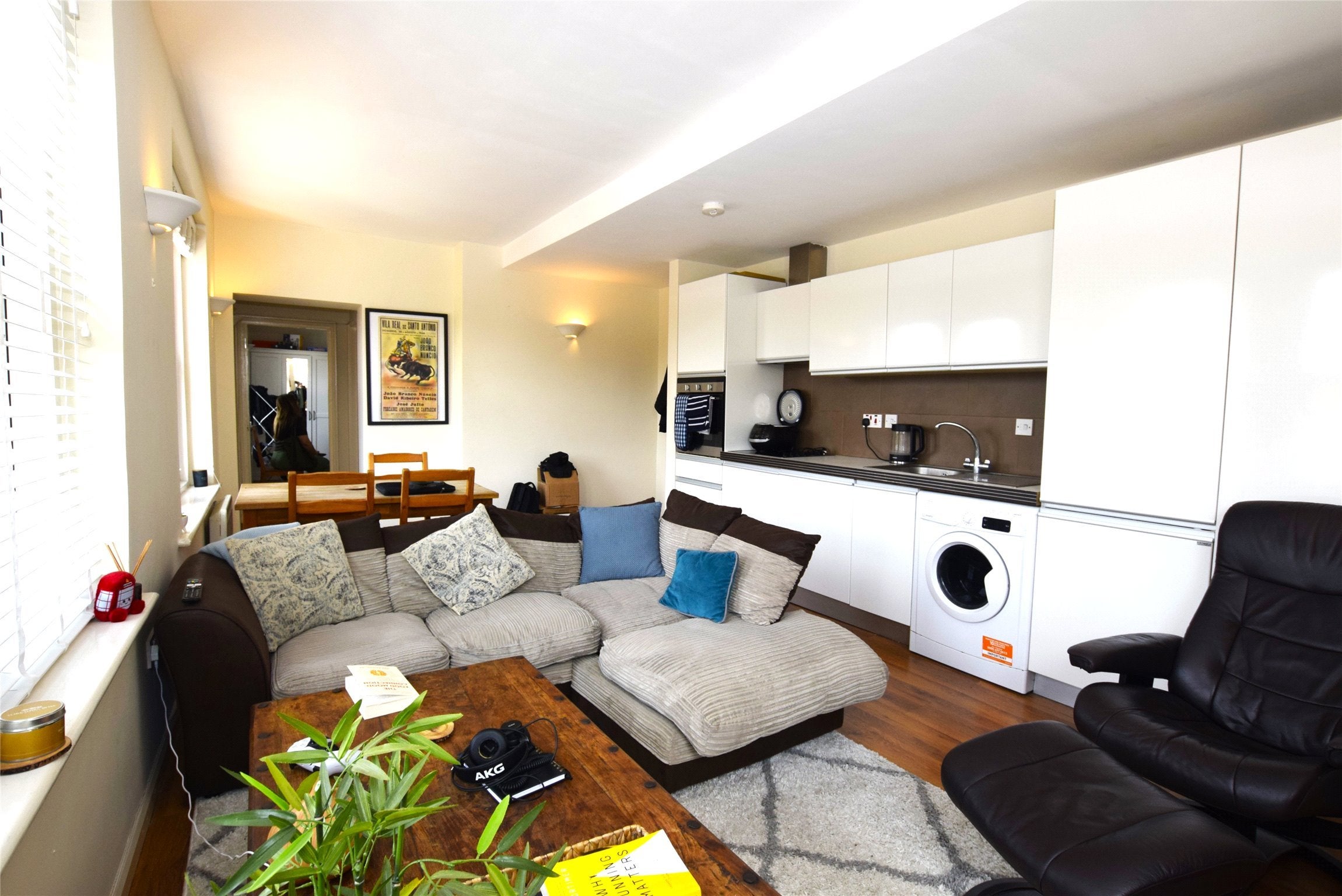 Flat Wimbledon Park Road in Greater London