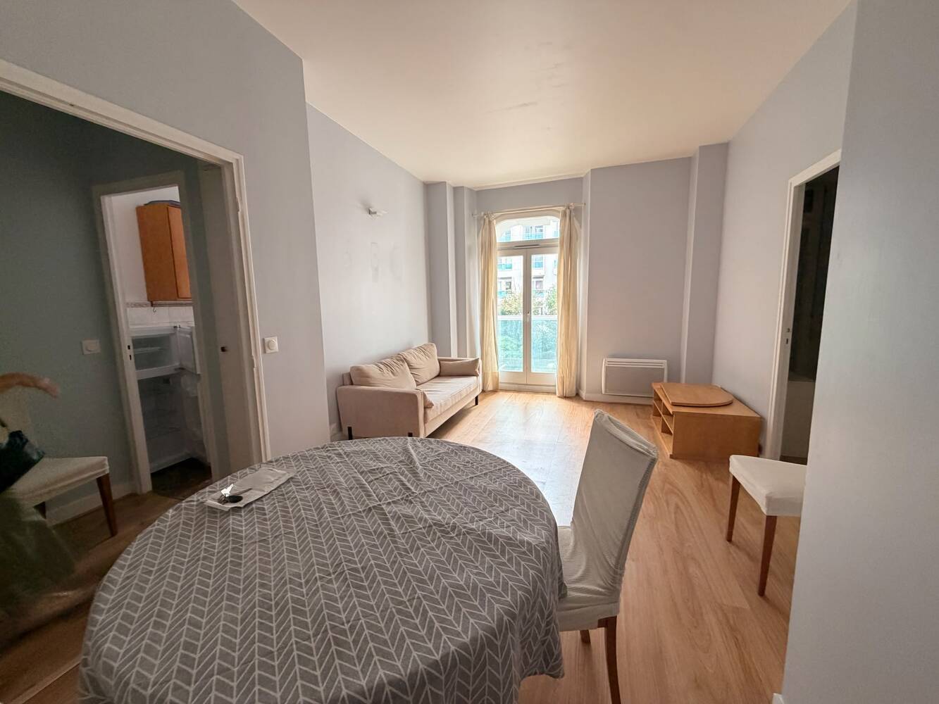 Flat Rue de Reuilly in Paris