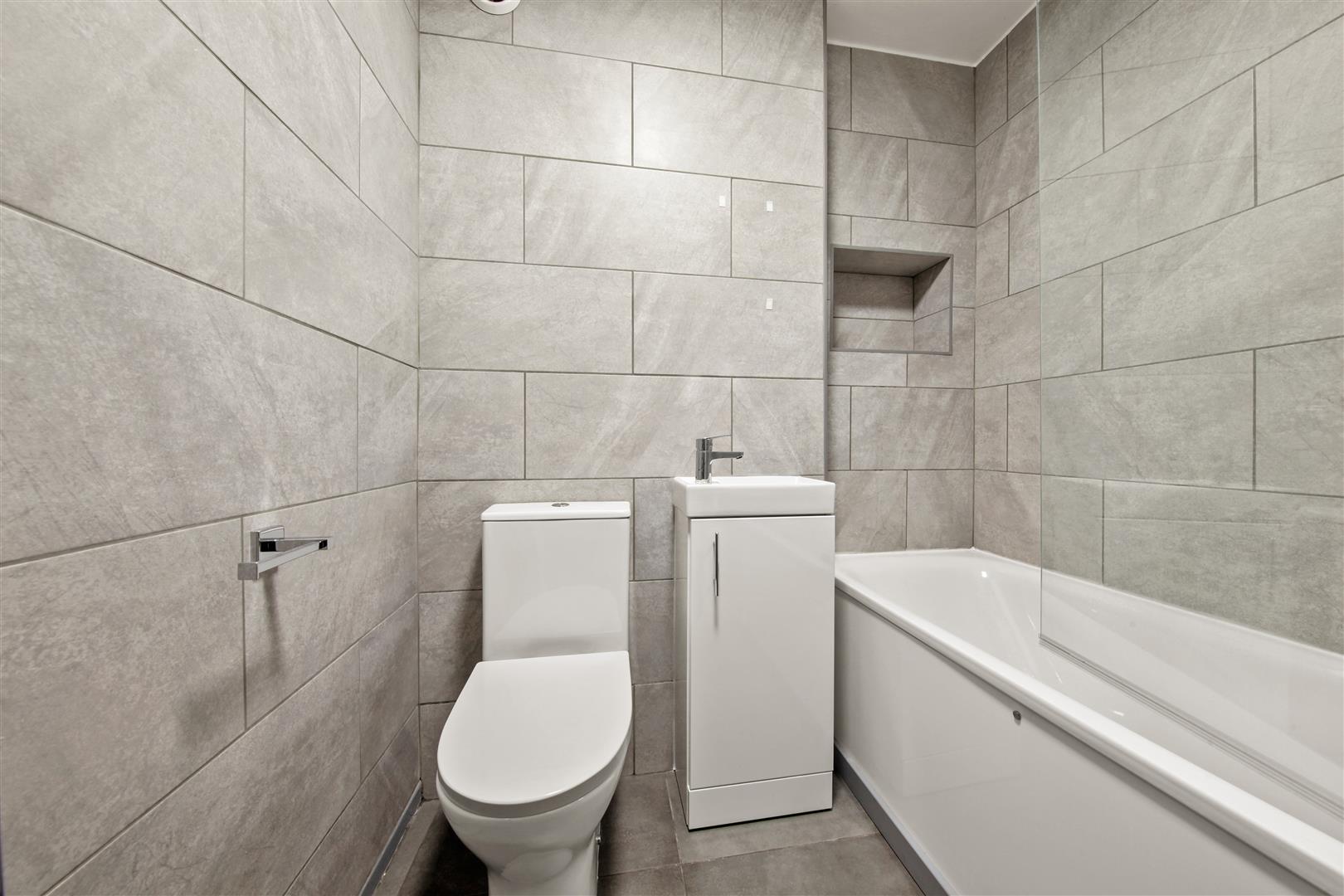 Room Chambord Street in Greater London