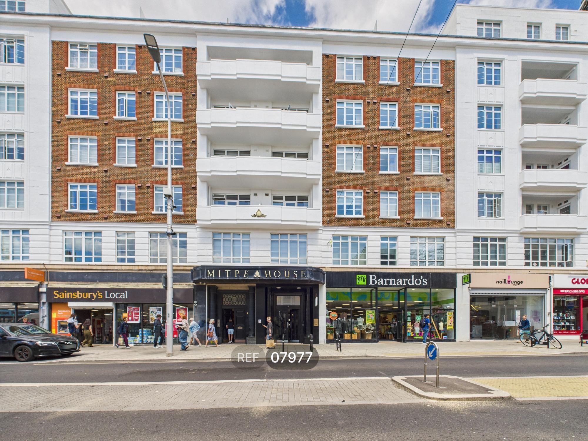 Flat Hampton Street in Brighton