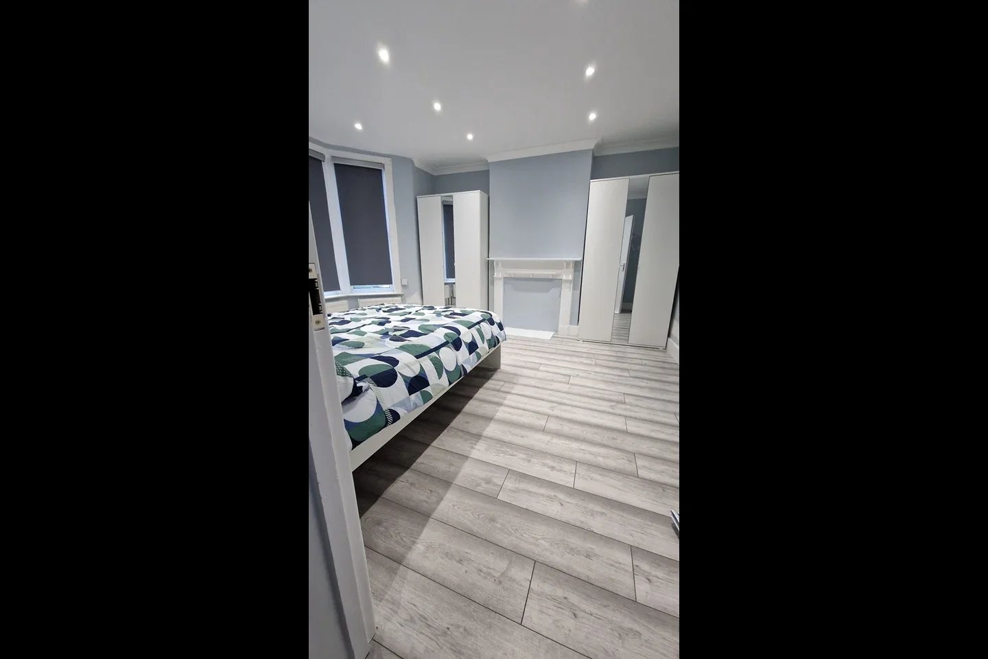 Room Gilbert Road in Greater London