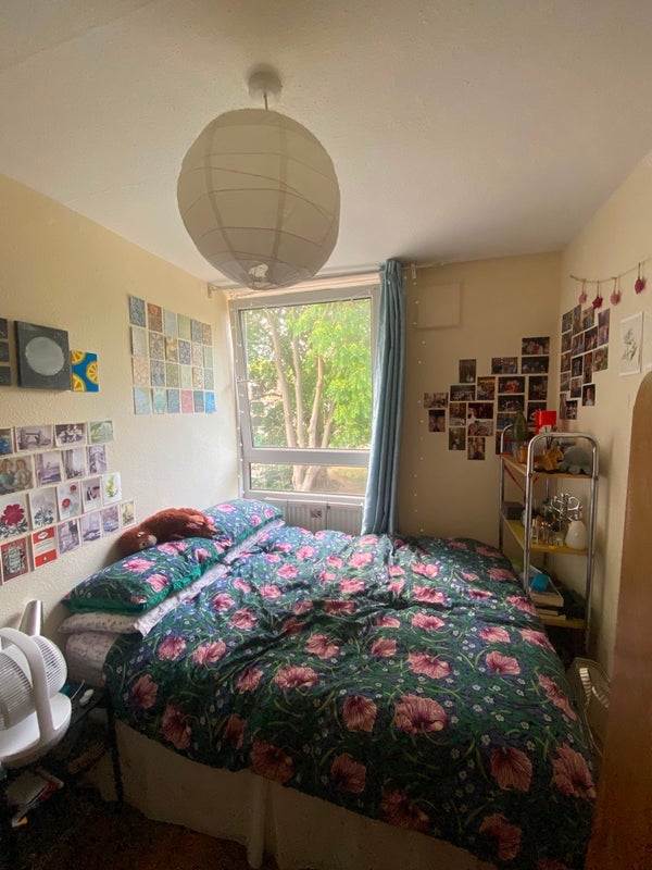 Room Clarence Gardens in Greater London