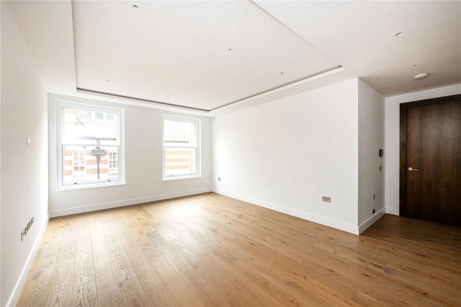Flat Bayswater Road in Greater London