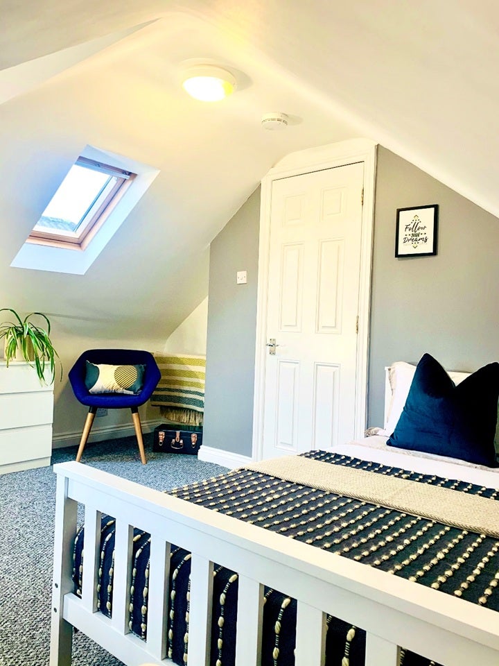 Room Hankinson Road in Bournemouth