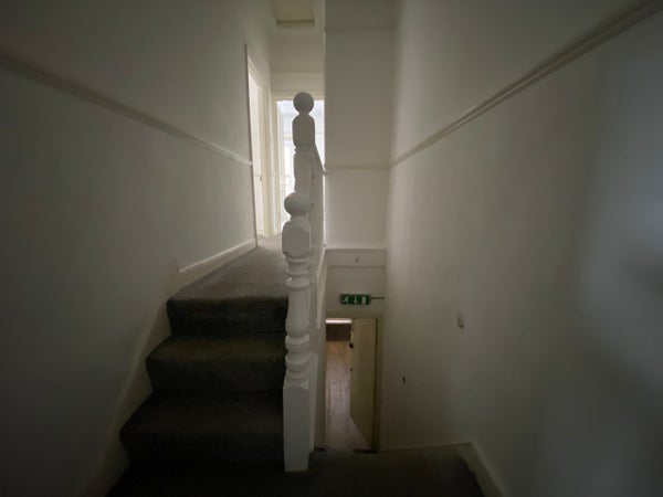 Flat Windsor Grove in Bristol