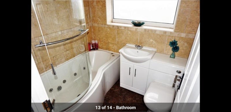 Room Hamilton Drive in Market Warsop