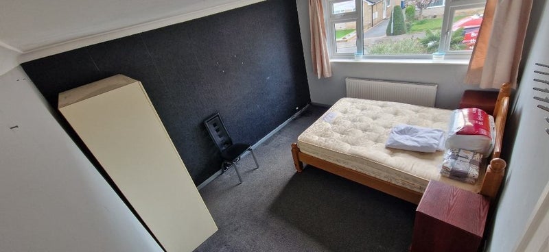 Room Hamilton Drive in Market Warsop