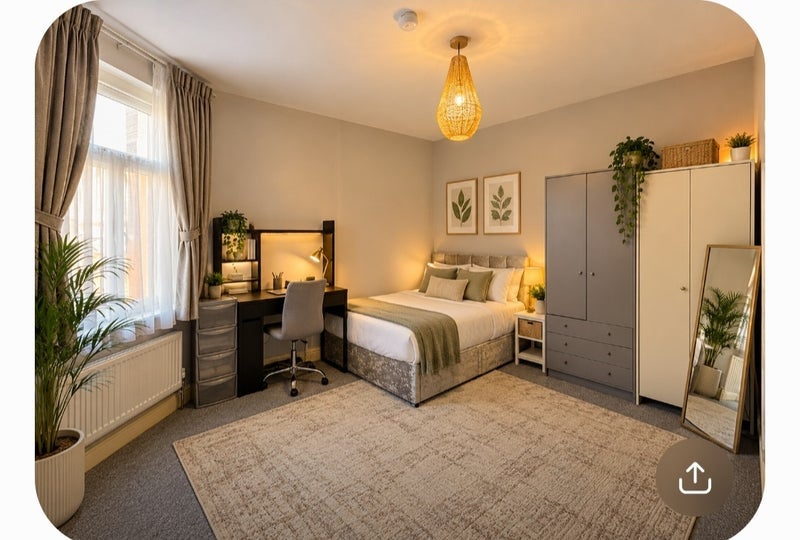 Room Honor Street in Manchester