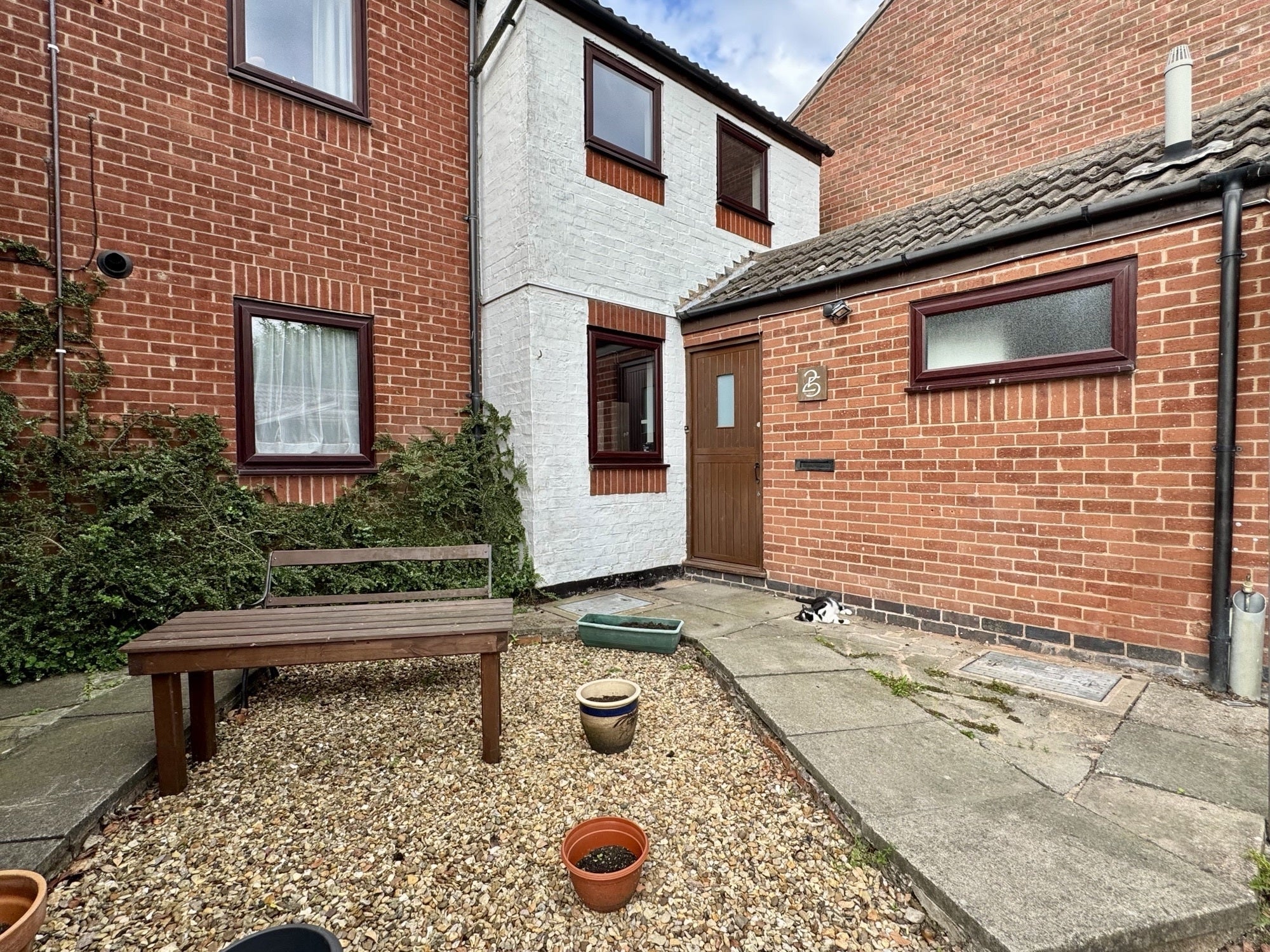 Flat Gladstone Street in Charnwood