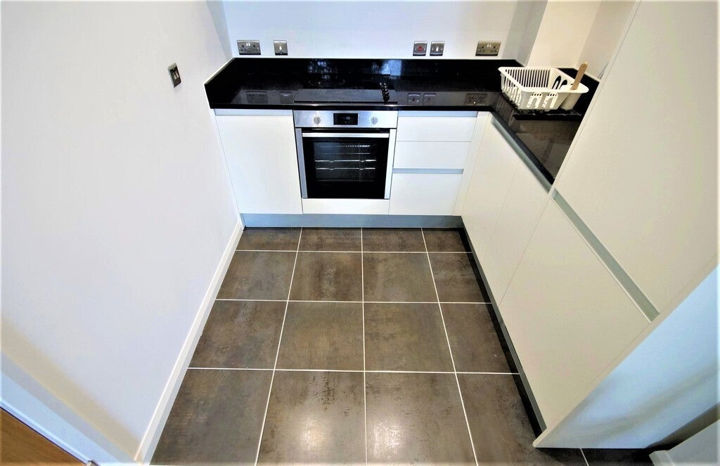 Flat Smithford Way in Coventry