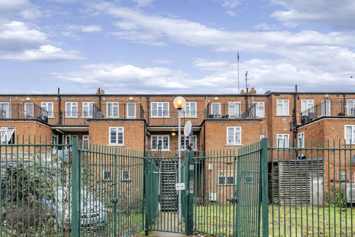House Lady Margaret Road in Greater London