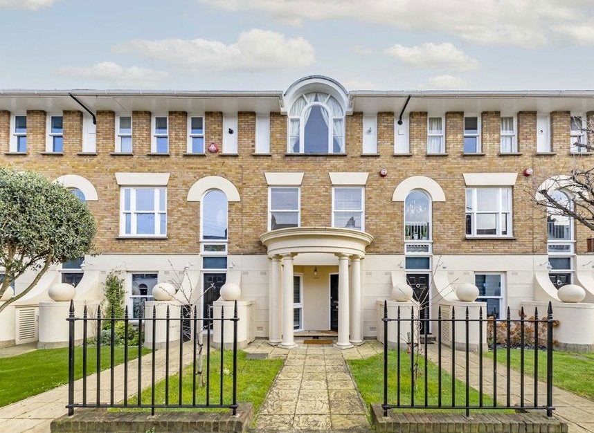 House Aberavon Road in Greater London