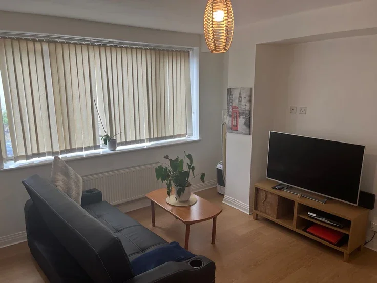 Flat Cherry Orchard in Greater London
