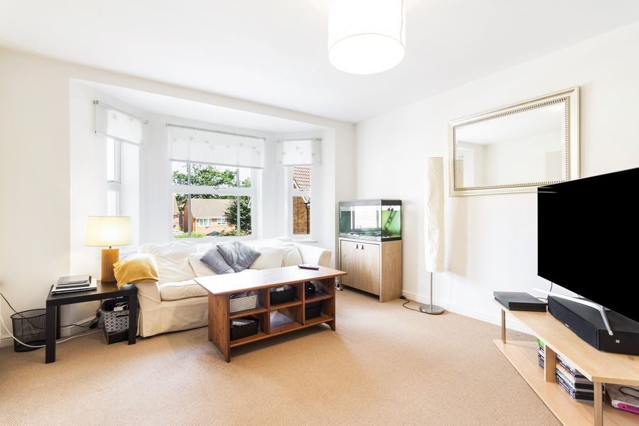 Flat Attwood Drive in Arborfield and Newland