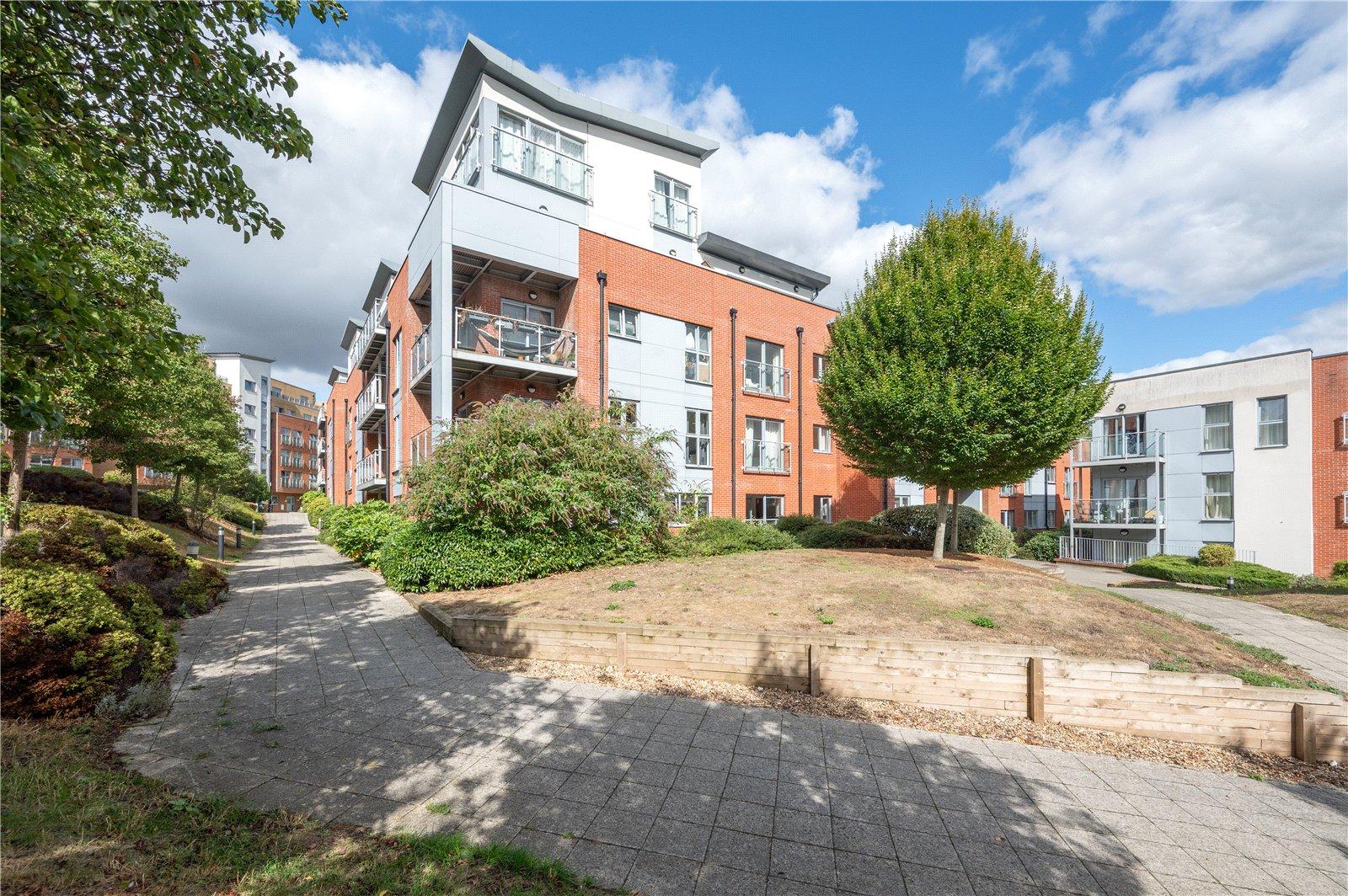 Flat Charrington Place in St Albans