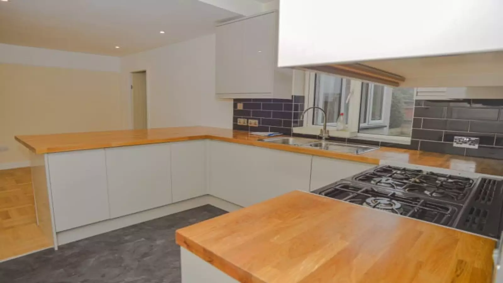 Room Circle Gardens in Greater London