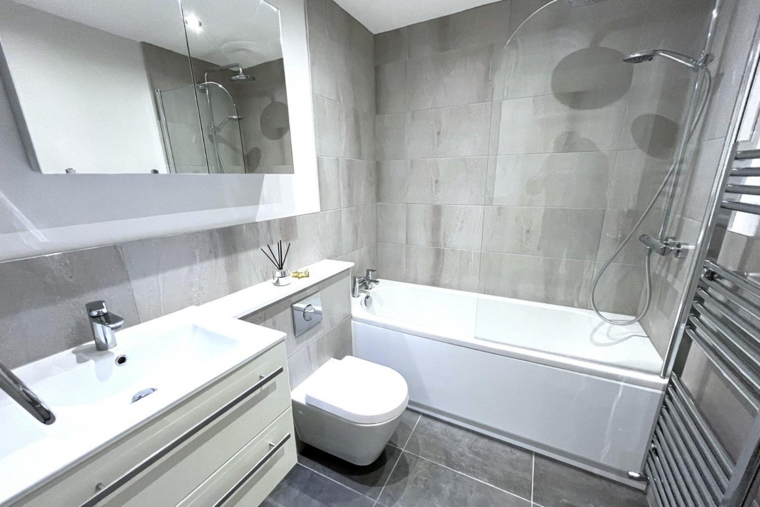 Flat Oakdene Vale in Leeds