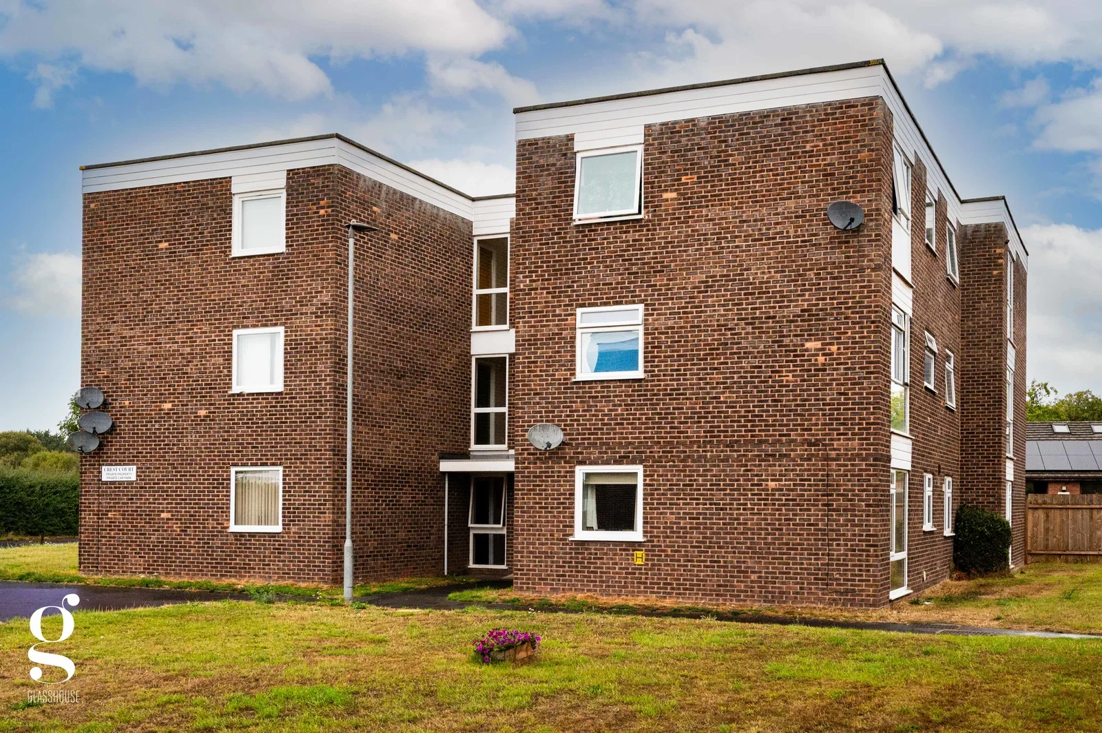 Flat The Crest in Edwyn Ralph