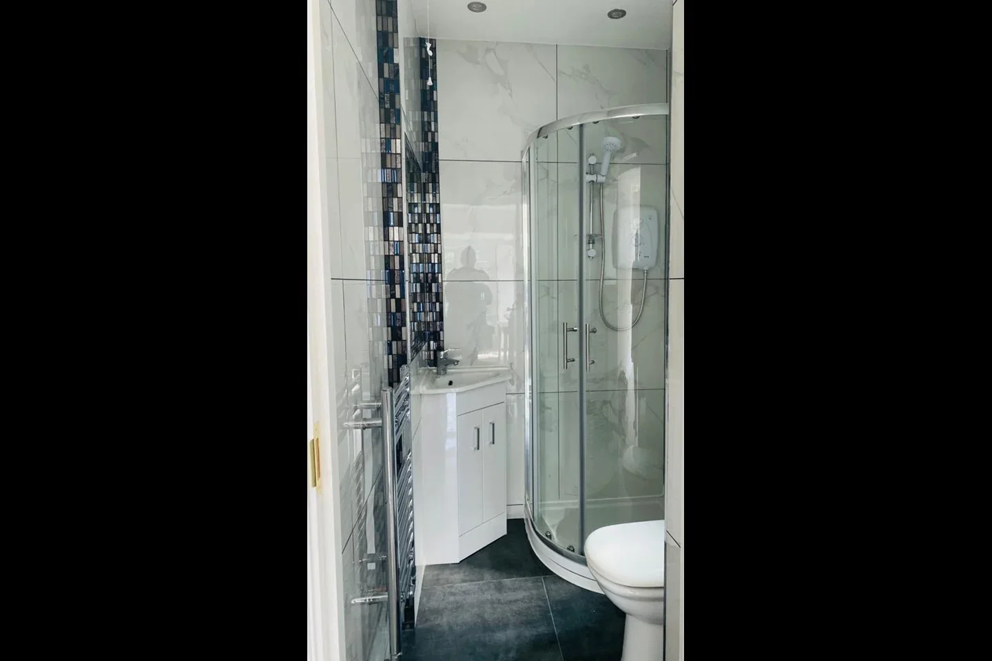Room High Worple in Greater London