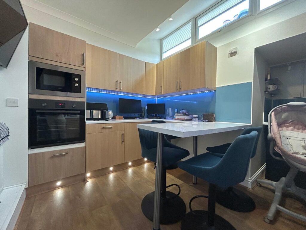 Flat Rectory Road in Rushmoor