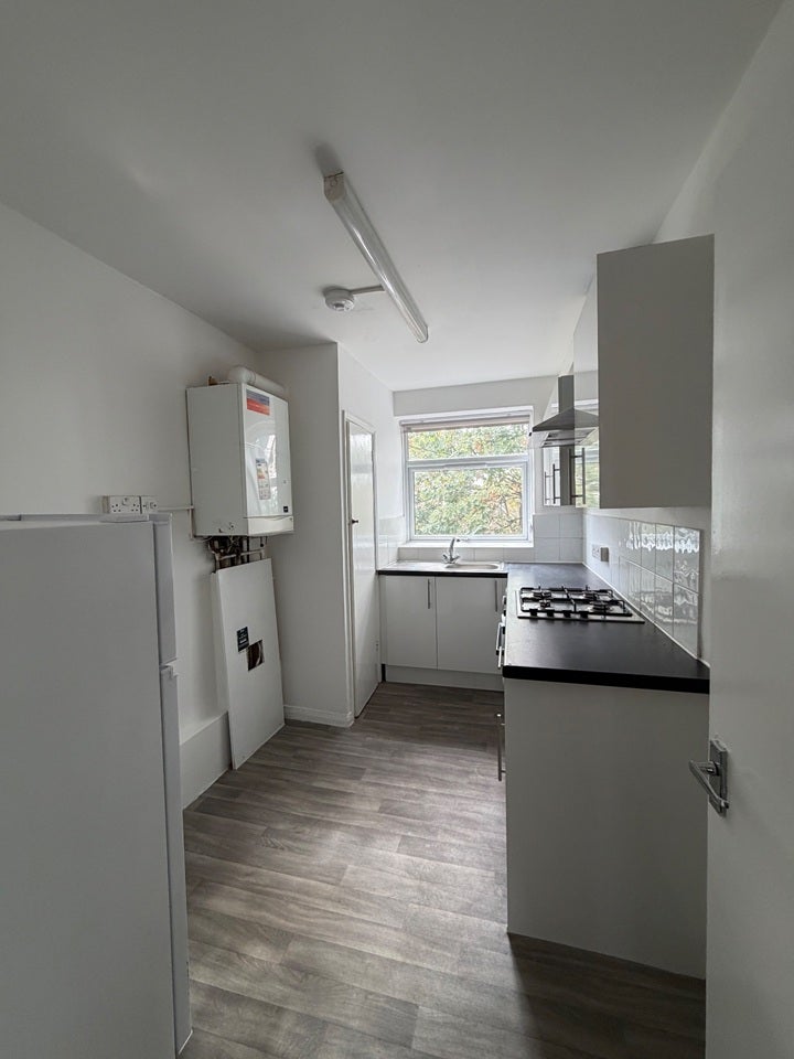 Flat Lea Bridge Road in Greater London