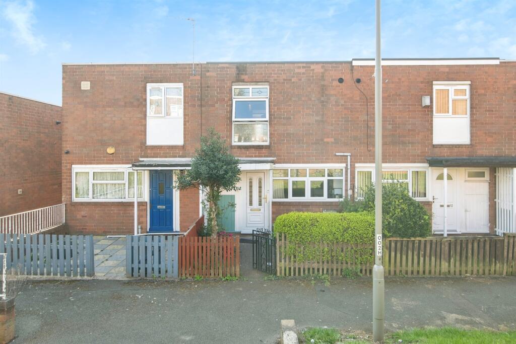 House Metric Walk in Sandwell