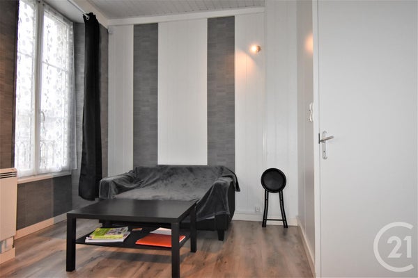 Flat Rue du Pont de Mayenne in Laval