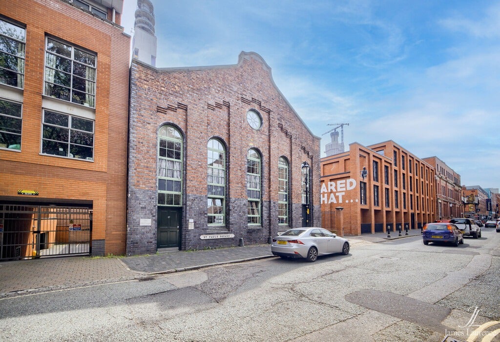 Flat Newhall Street in Birmingham