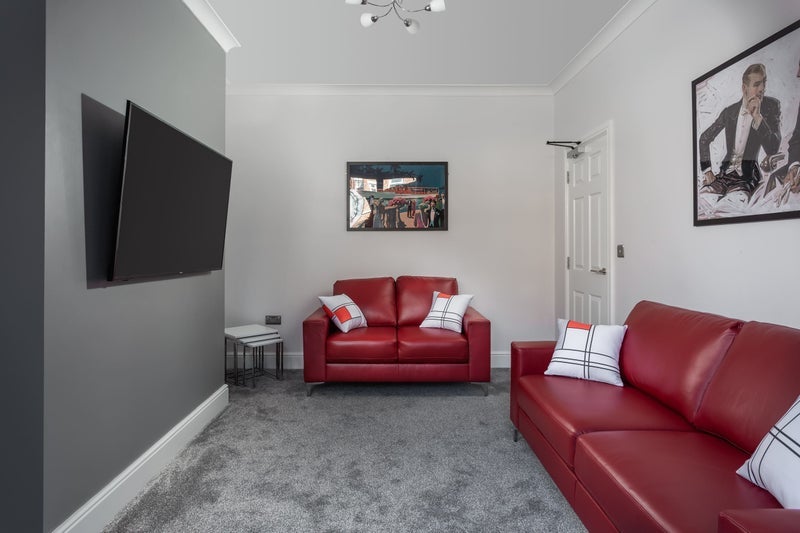 Room Mortimer Road in South Tyneside