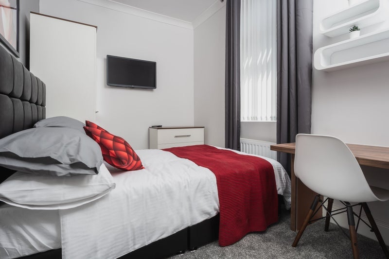 Room Mortimer Road in South Tyneside