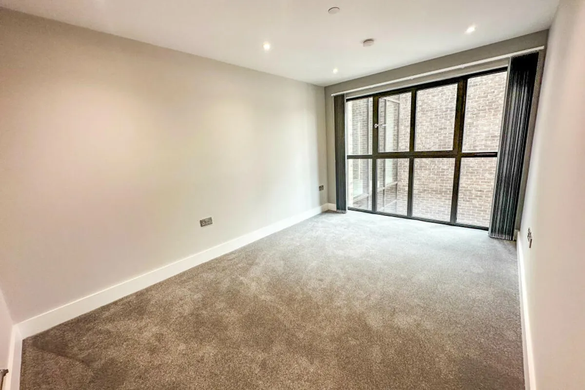 Flat Bowmars Lane in Leicester