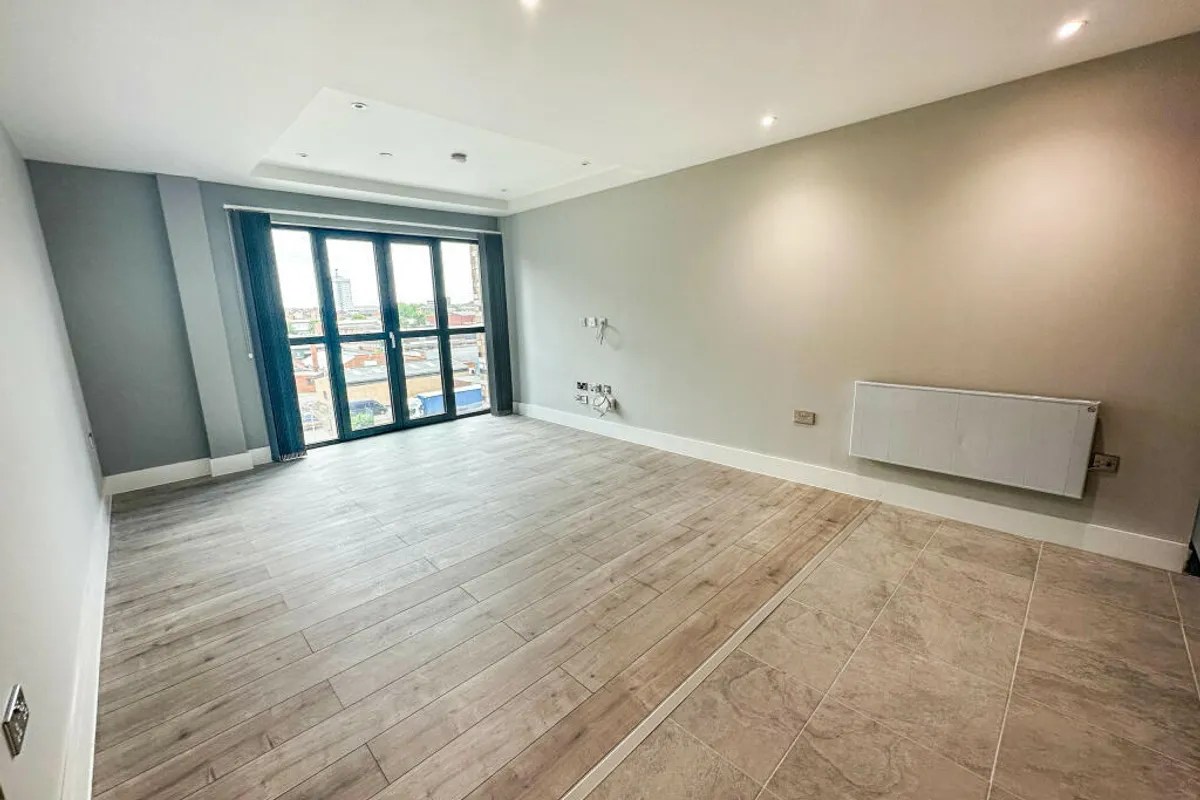 Flat Bowmars Lane in Leicester
