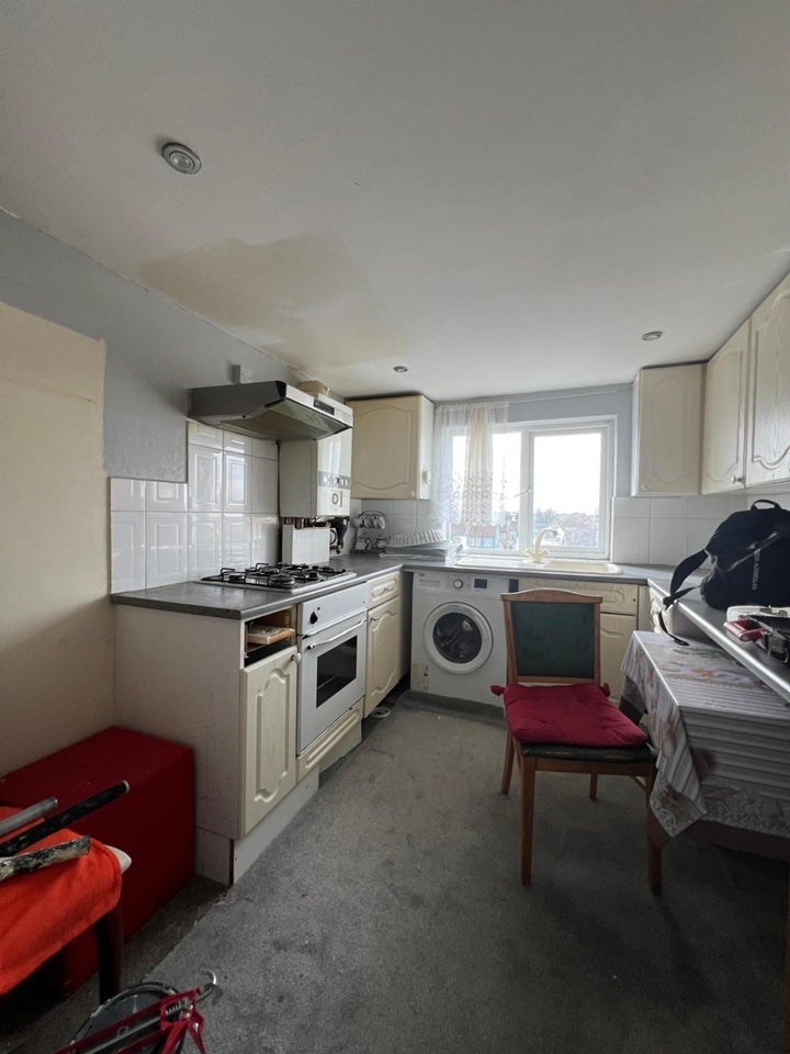 Flat Brigstock Road in Greater London