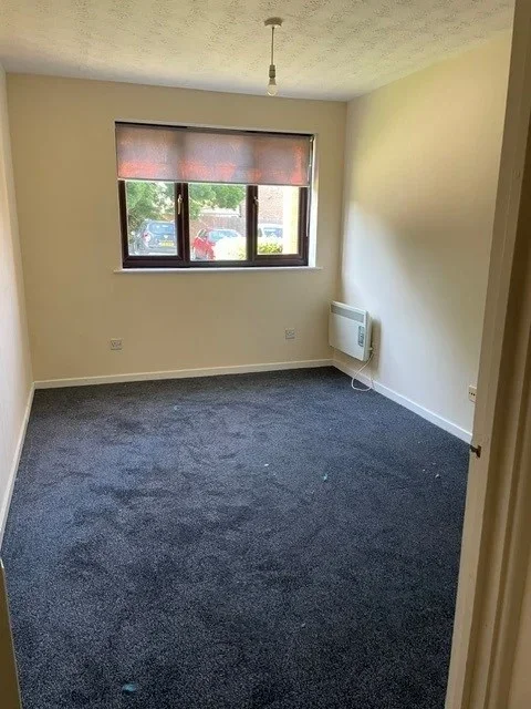 Flat Glebe Road in Peterborough
