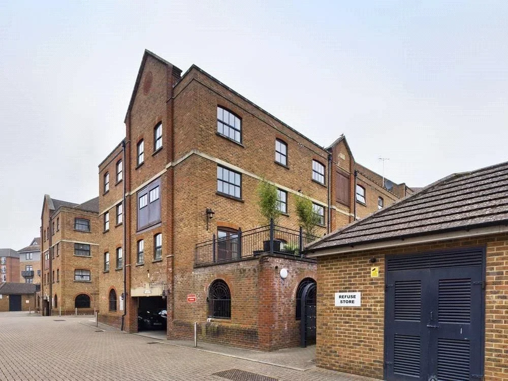 Flat Whitefriars Wharf in Tonbridge and Malling
