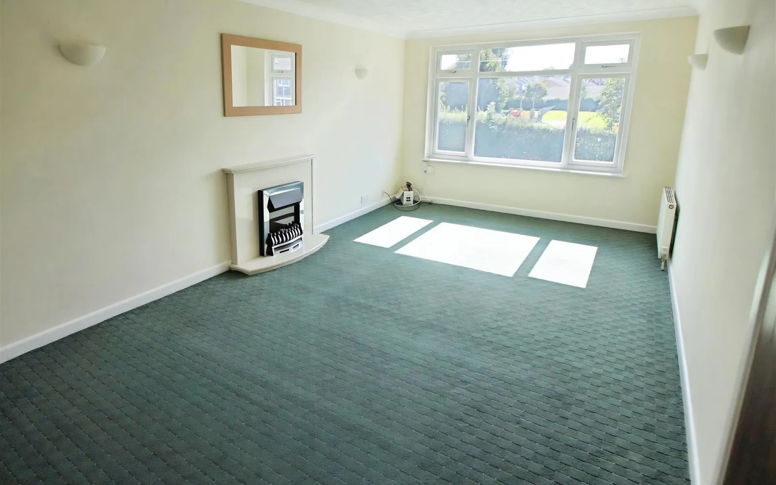 House Grenville Close in Rugby